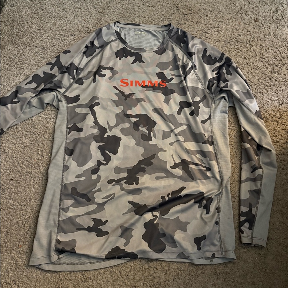 Simms Men's Camouflage Fishing/Sun Shirt - Gray